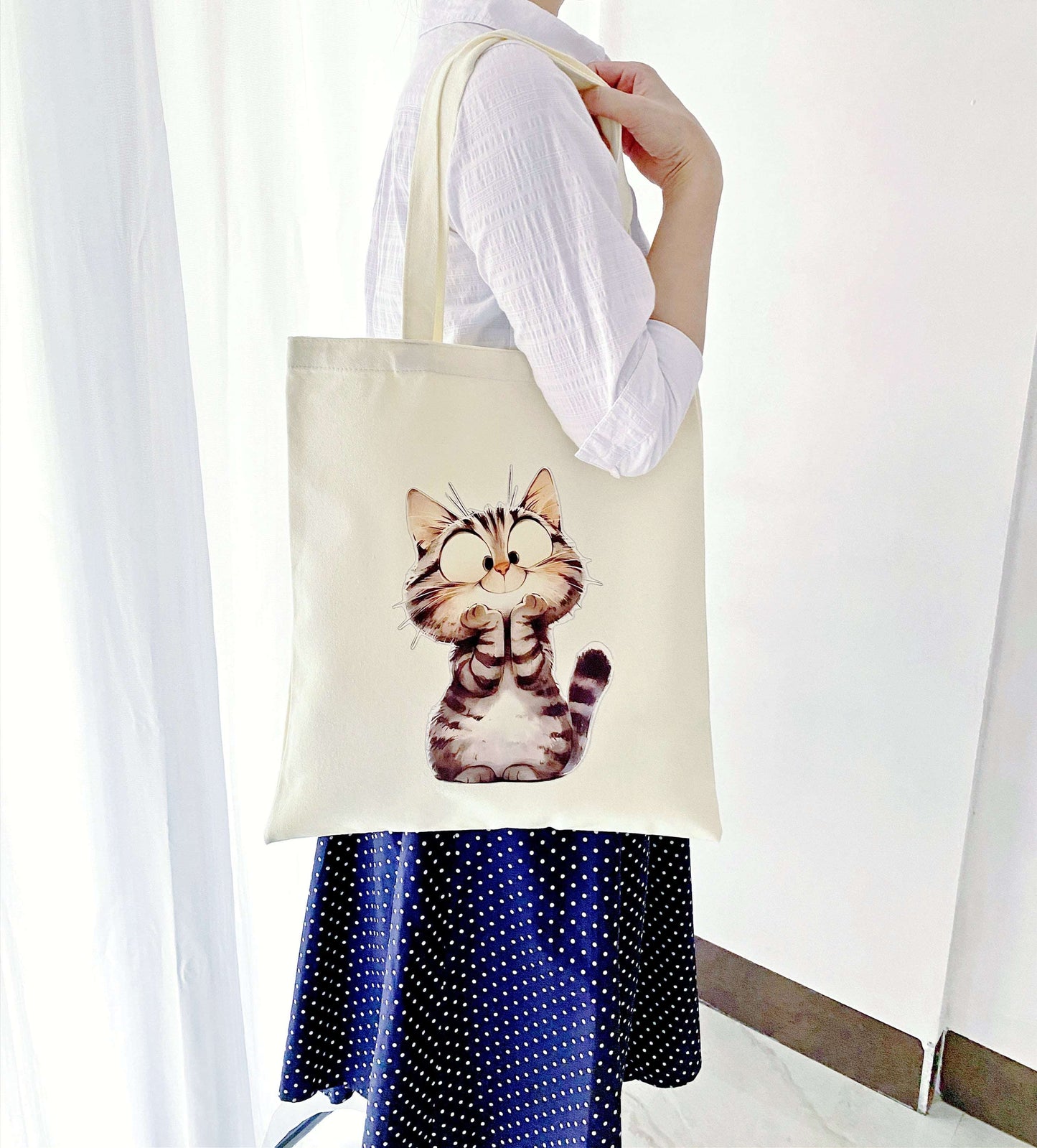 Cute cat print tote bag for everyday errands