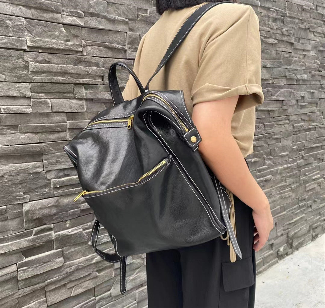 Fashionable Leather Backpack for Women's Daily Use