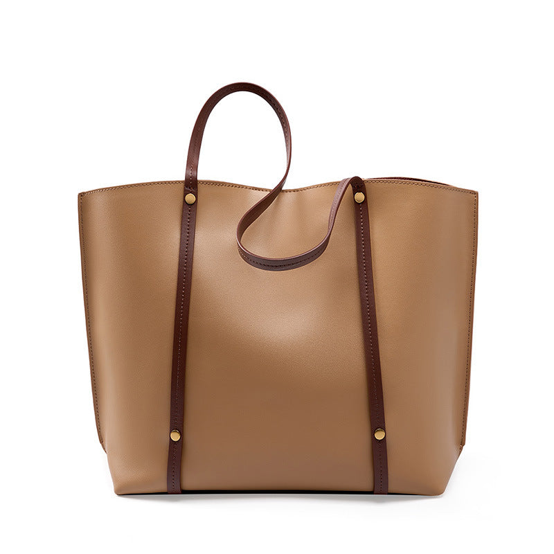 Chic Leather Tote for Business Meetings