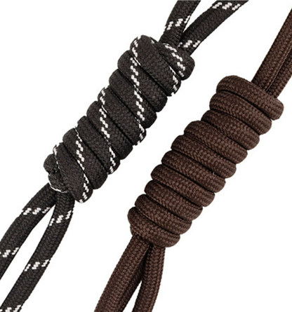 Durable outdoor clip keychain holding house keys and car fob