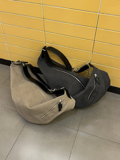 Urban canvas shoulder purse paired with comfortable everyday wear