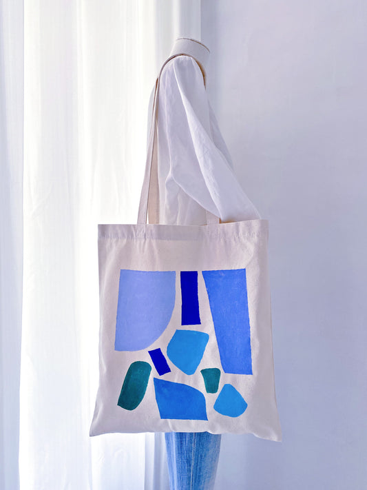 soft canvas carryall with hand sketched artwork