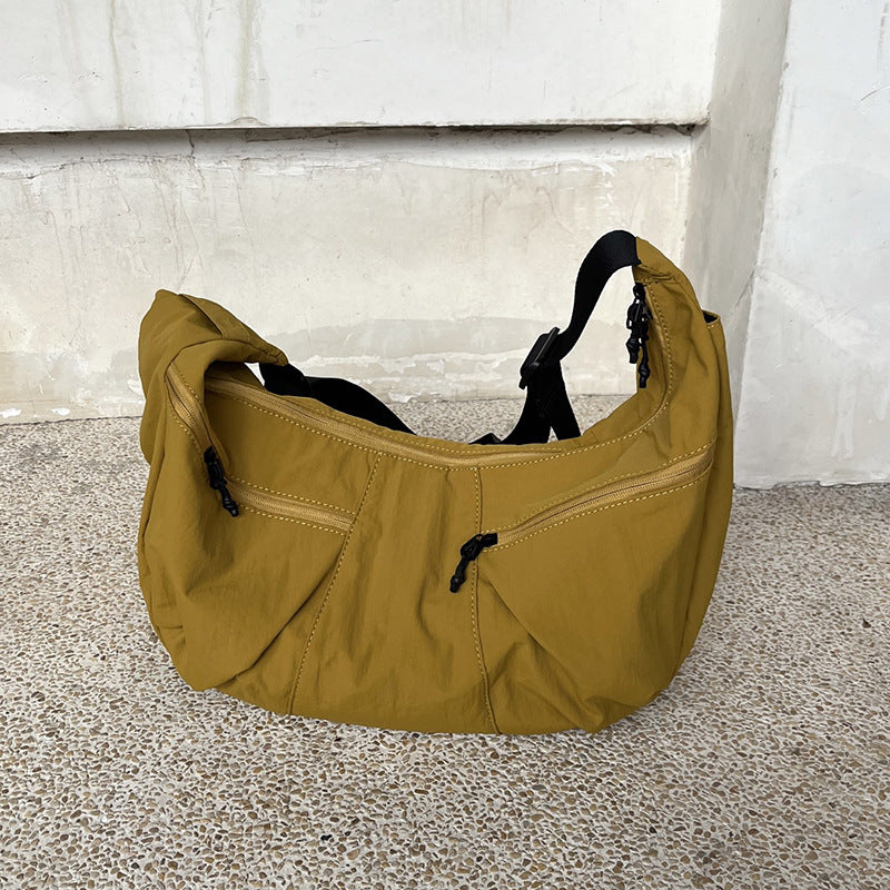 Casual chest bag for comfortable everyday carrying