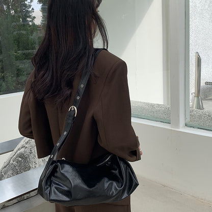 Lightweight crossbody purse for travel essentials