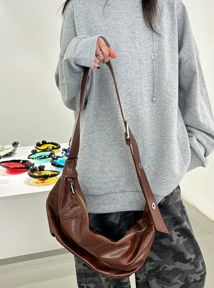 Sling crossbody bag for sightseeing and travel