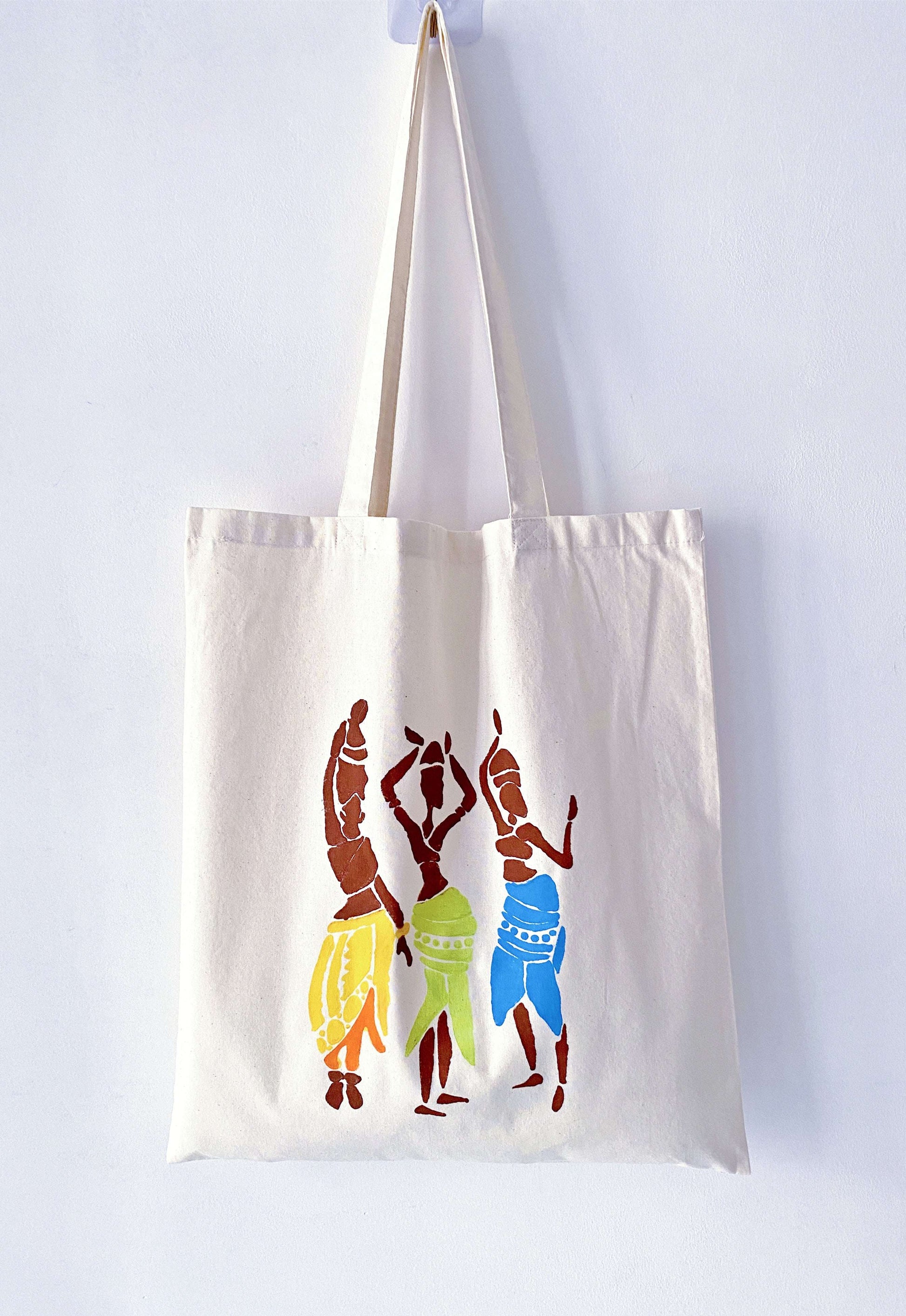 casual slouchy bag for weekend outings and city walks