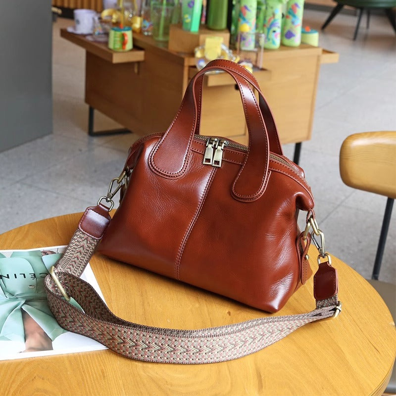 Elegant Leather Hobo Bags with Timeless Style woyaza