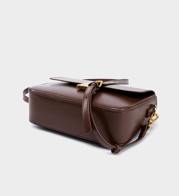 Elegant Leather Shoulder Bag for Women