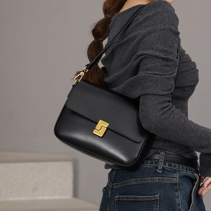 Versatile Women's Shoulder Bag with Detachable Strap and Multiple Pockets
