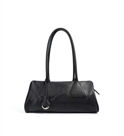 Durable and Stylish Leather Shoulder Bag for Busy Professional Women