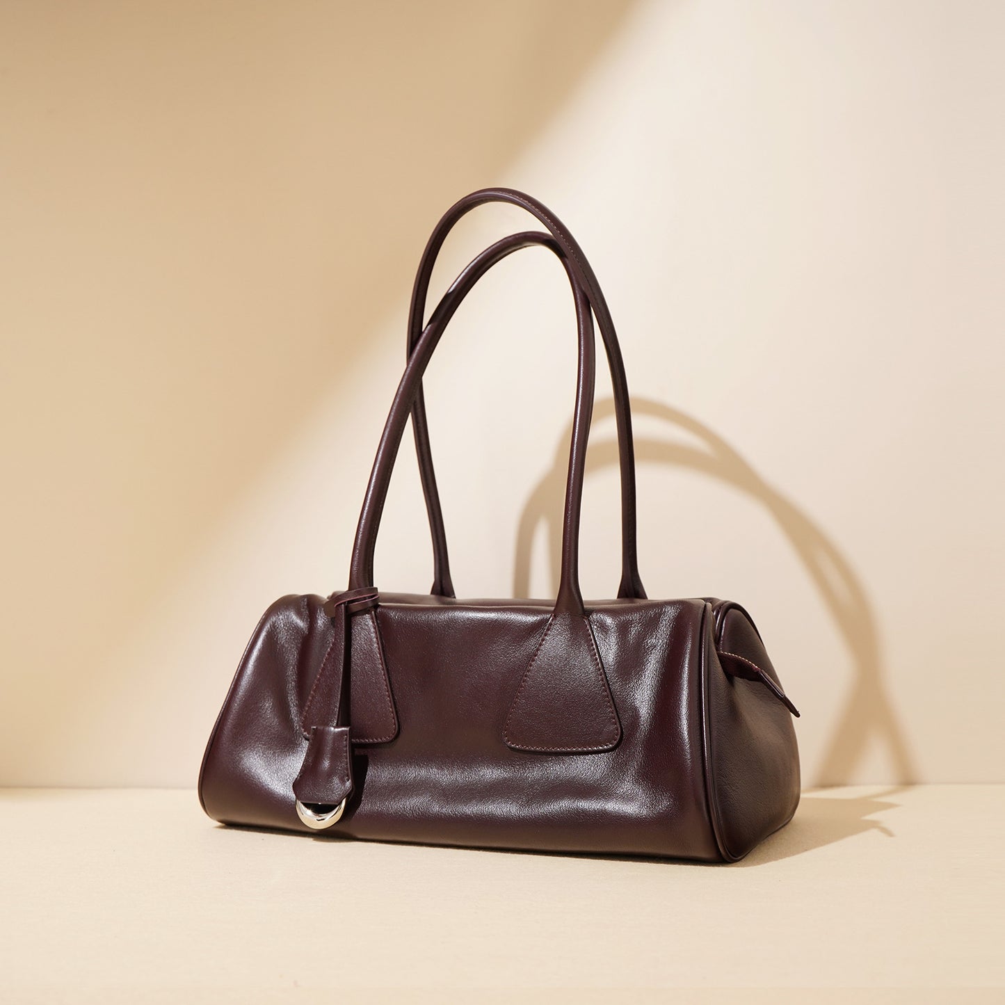 Luxury Leather Tote Bag for Women for Work and Shopping Trips