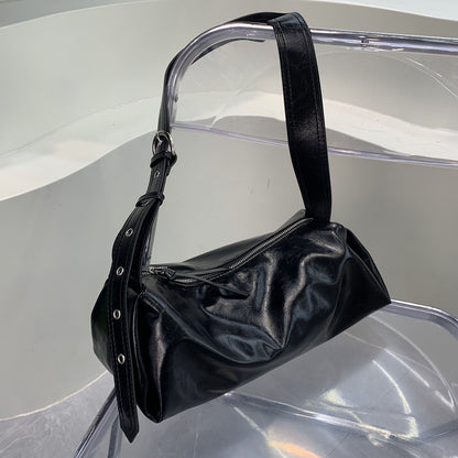 Lightweight crossbody for shopping trips
