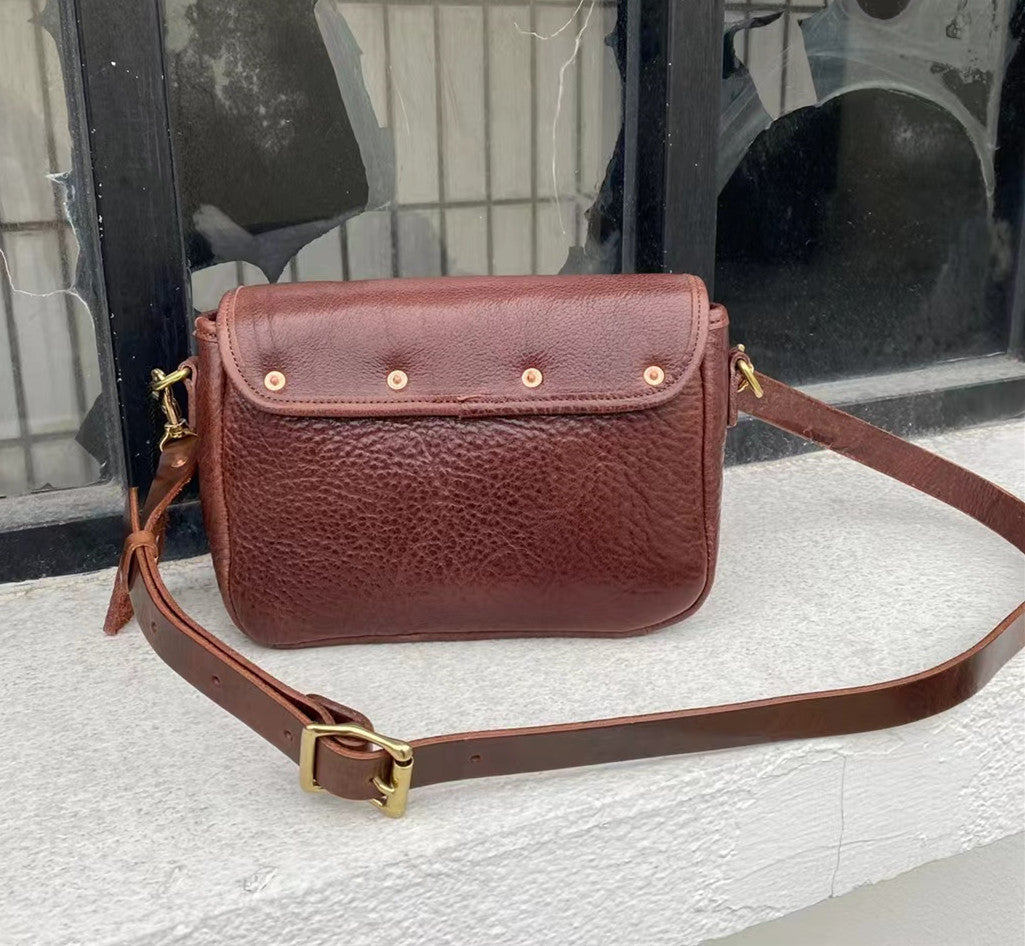 Handcrafted Retro Leather Crossbody Bag for Ladies