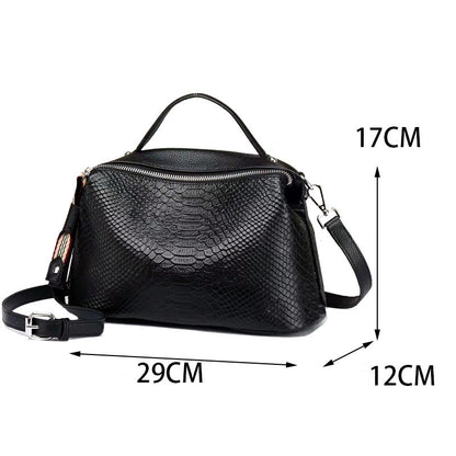 Durable Leather Travel Bag Woyaza