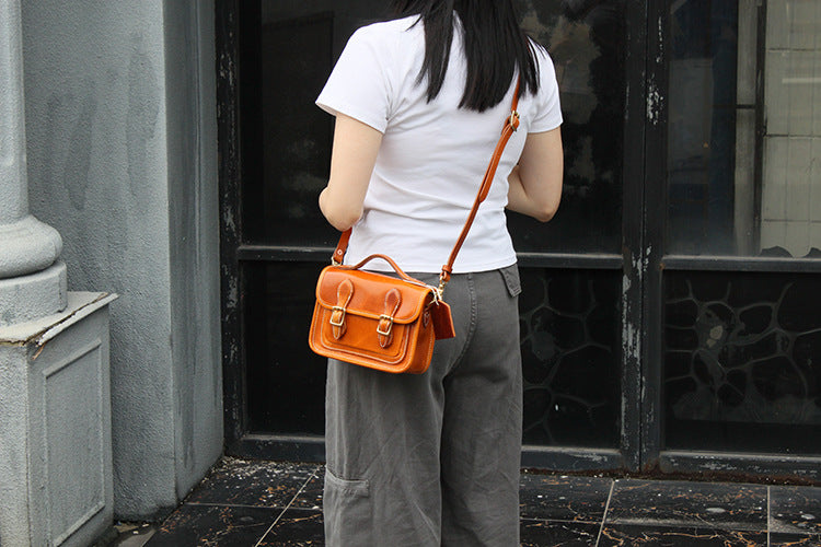 Handcrafted Retro Leather Bag for Women