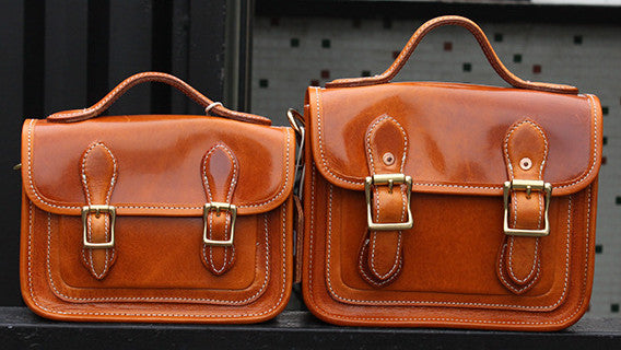 Elegant Purse for Women Crafted from Genuine Leather with Timeless Appeal