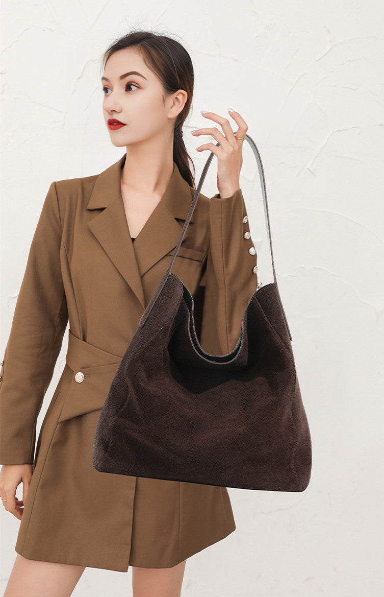 Women’s Soft Leather Shoulder Tote Bag for Casual Outings