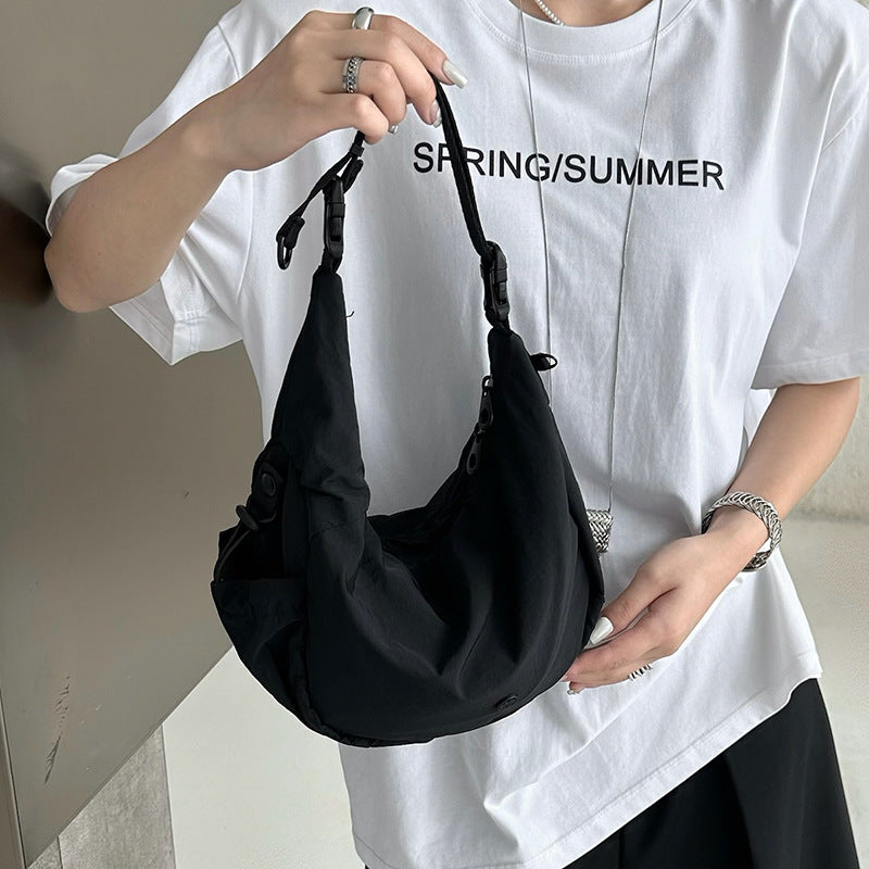 Minimalist half moon shoulder bag for casual day trips