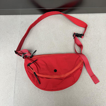 Chest bag for walks, outings, and short trips