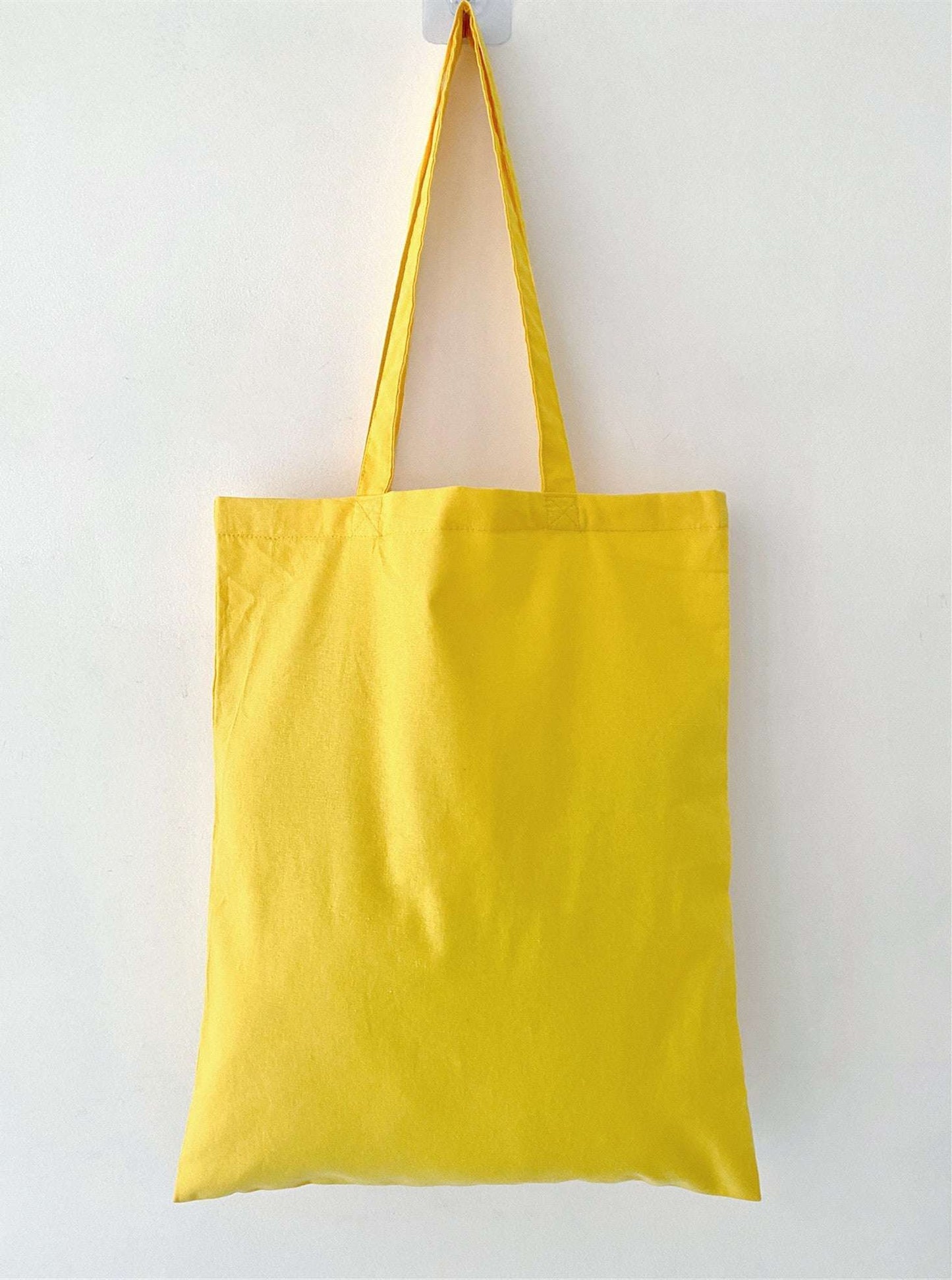 Sustainable cotton tote, popular European search for unique bags.