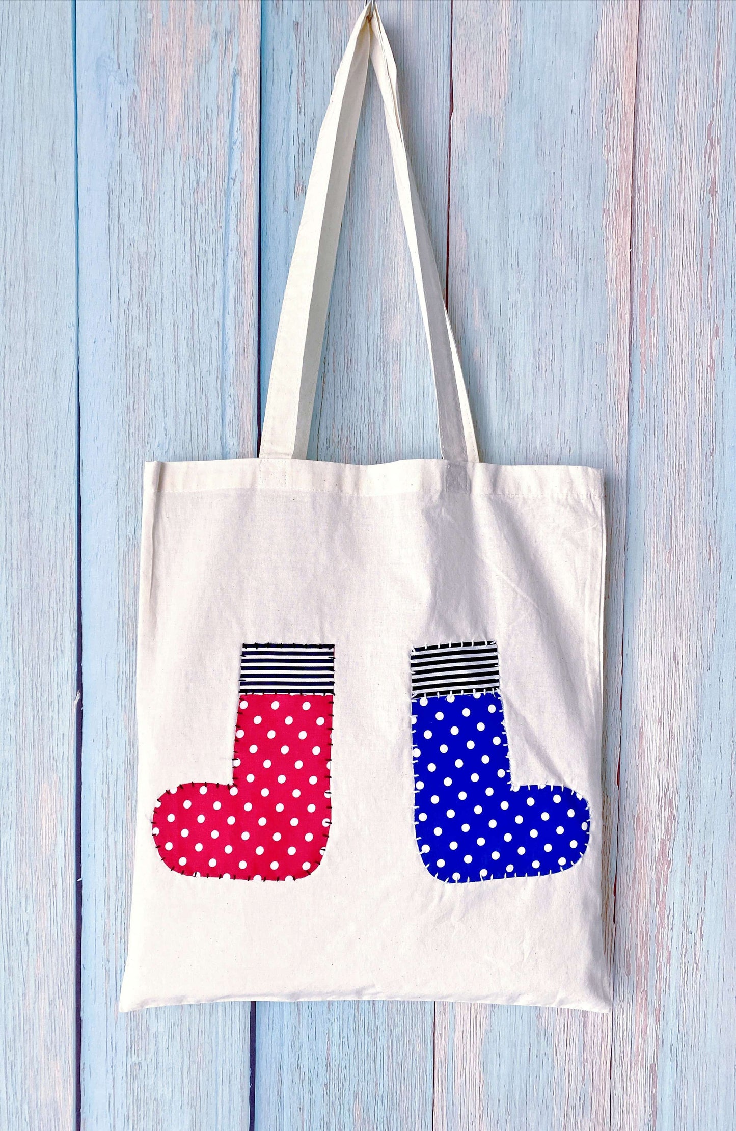 Surprised my sister with this sustainable patchwork carryall for her yoga retreat—she loves that it’s made from natural, earth-friendly fibers.