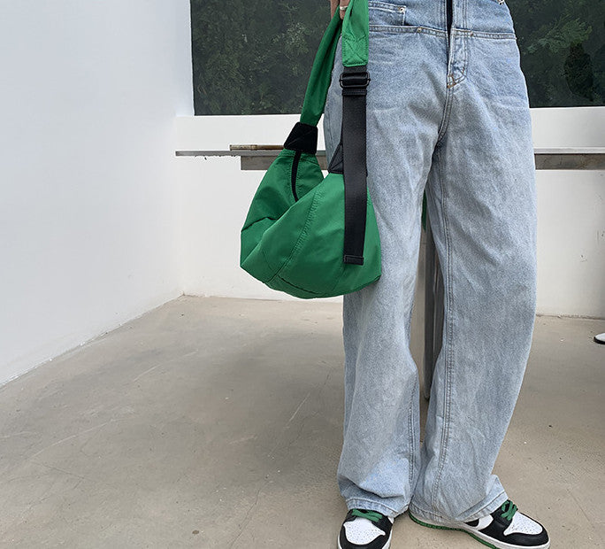 Women's casual sling bag for outdoor walks and day trips