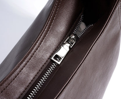 casual leather bag for daily errands