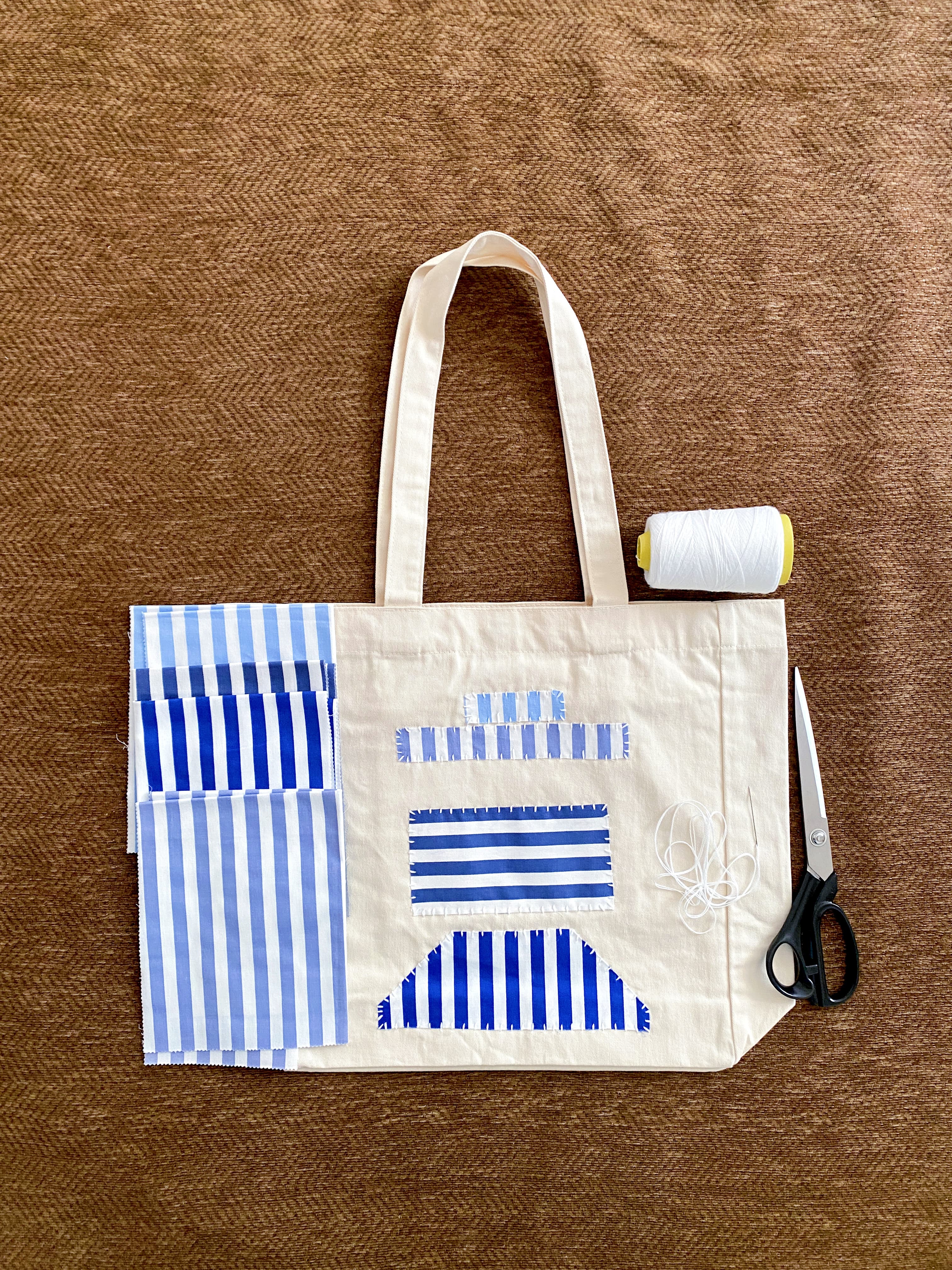 Quilted Detail Tote Bag with Inner Pocket for Everyday Use – woyaza