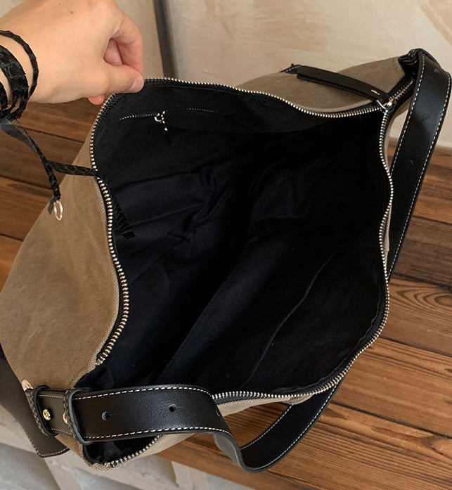 Practical canvas bag for running errands around town