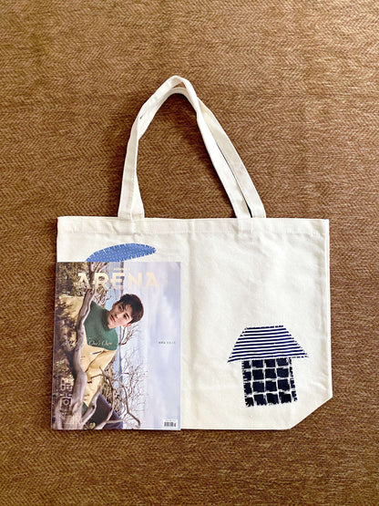 easygoing tote bag for travel days and light packing moments