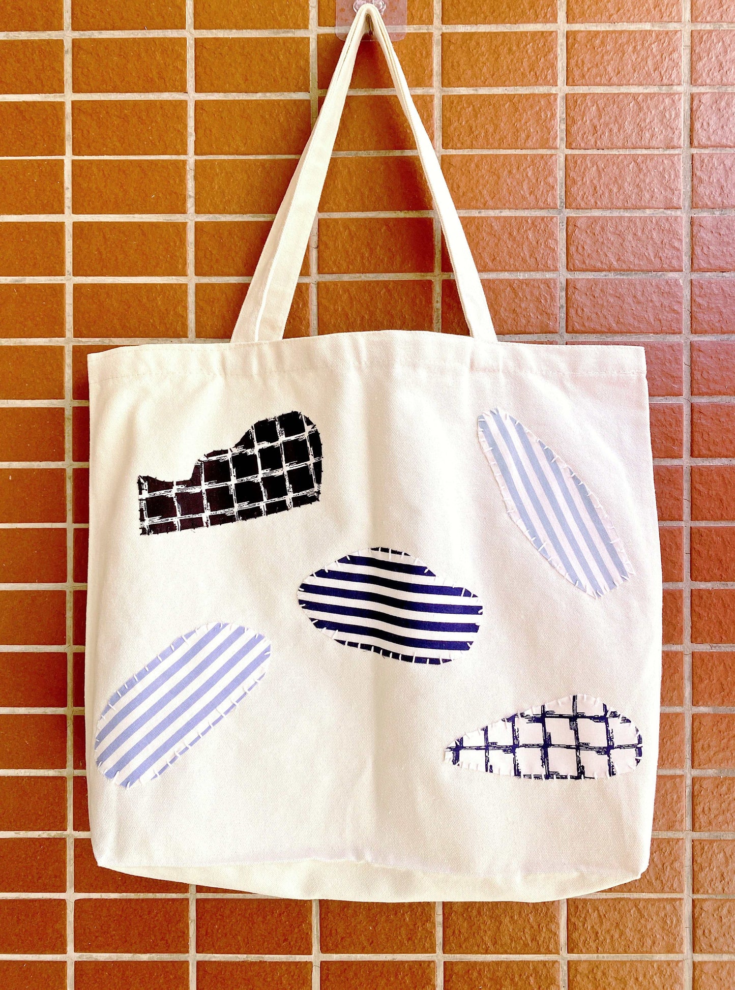 Carry bag shown in use during a casual weekday schedule