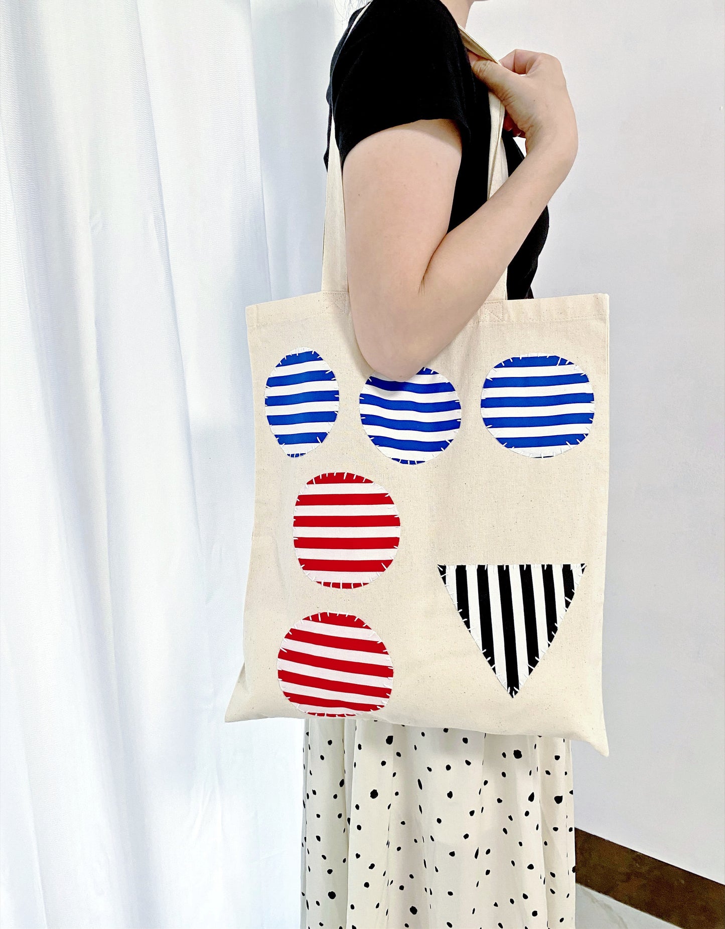 Ethical and sustainable natural materials tote bag for conscious shopping.