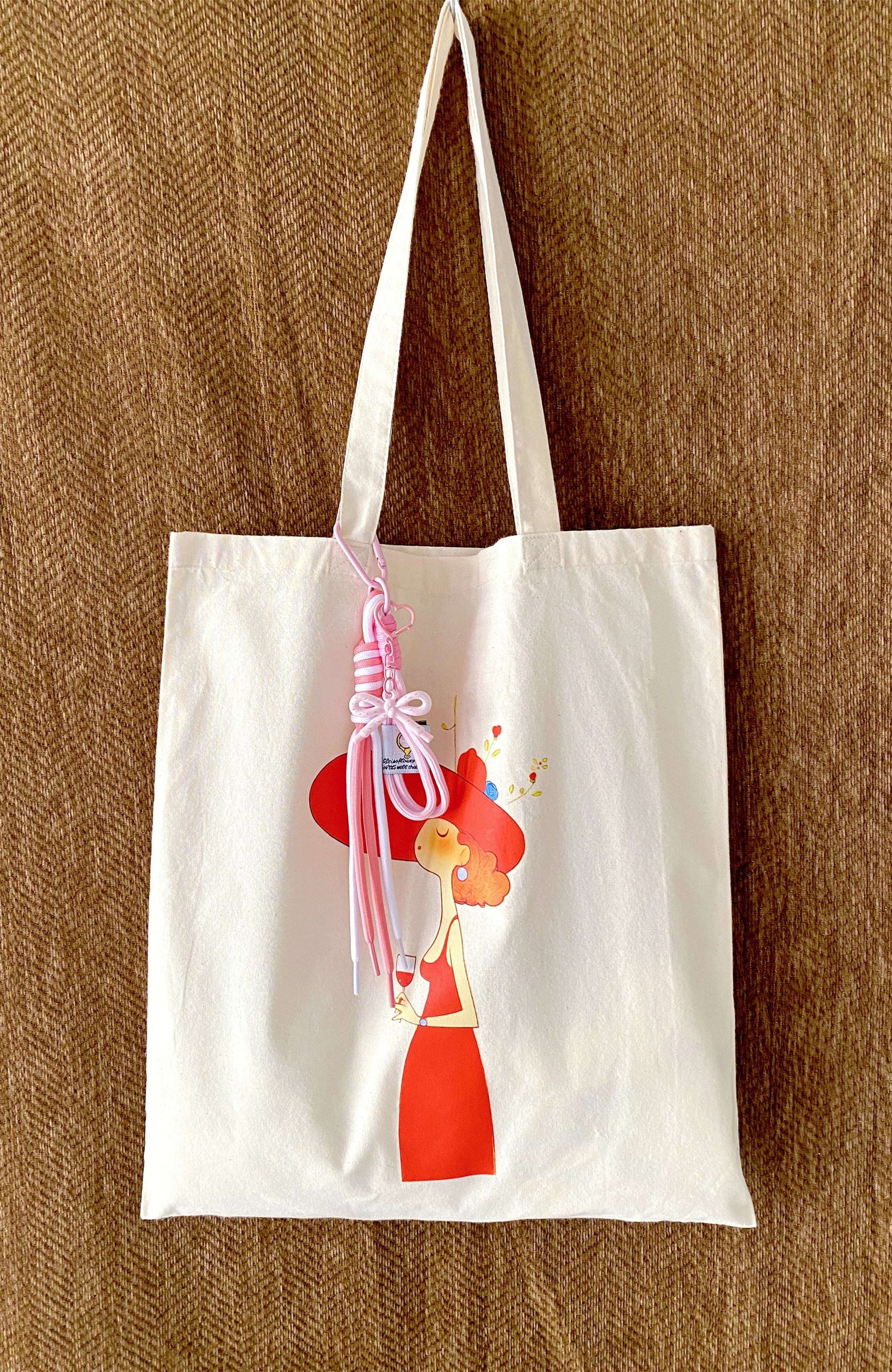 eco conscious fabric tote used for groceries and daily essentials
