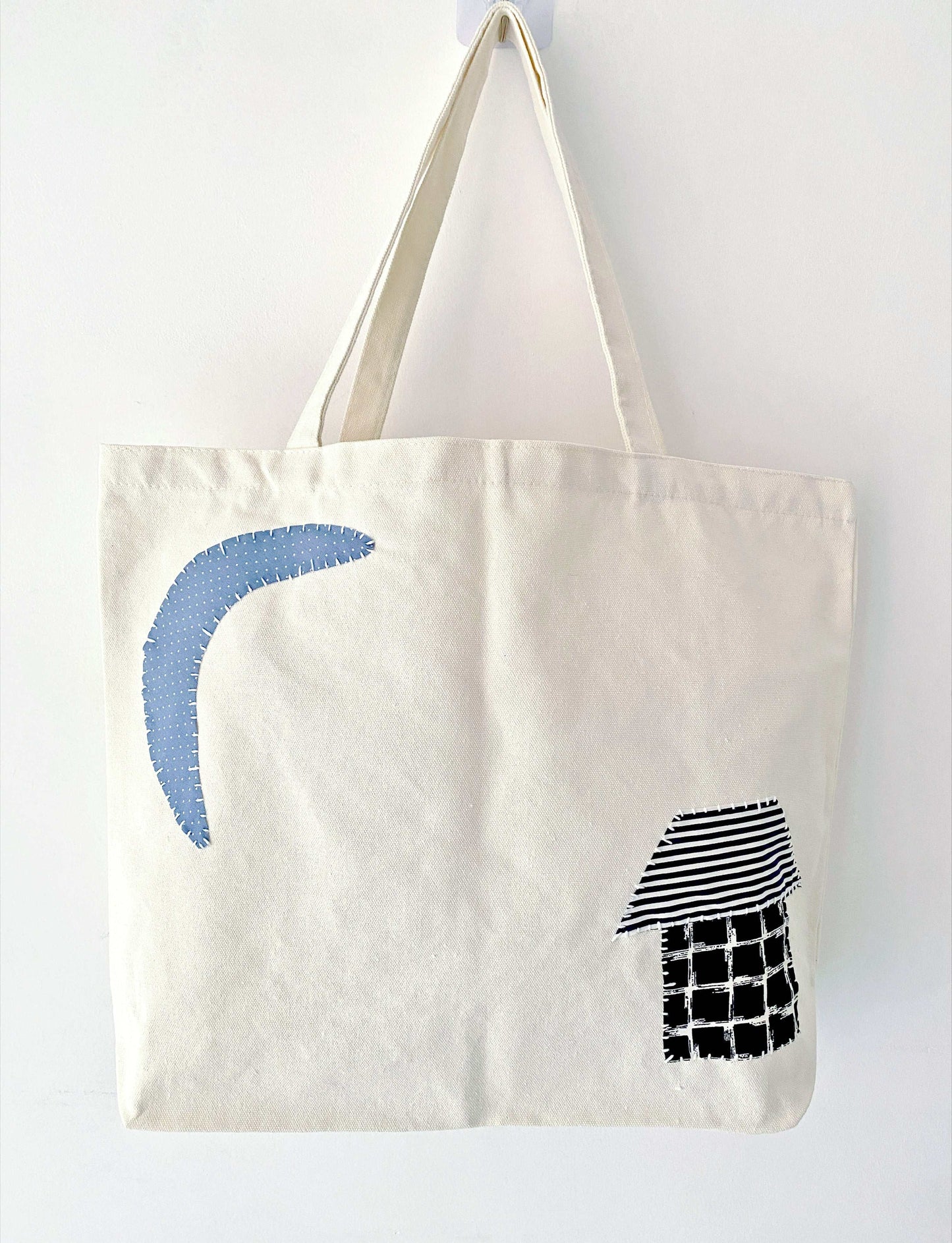 Fabric carry bag designed for everyday routines and flexible use