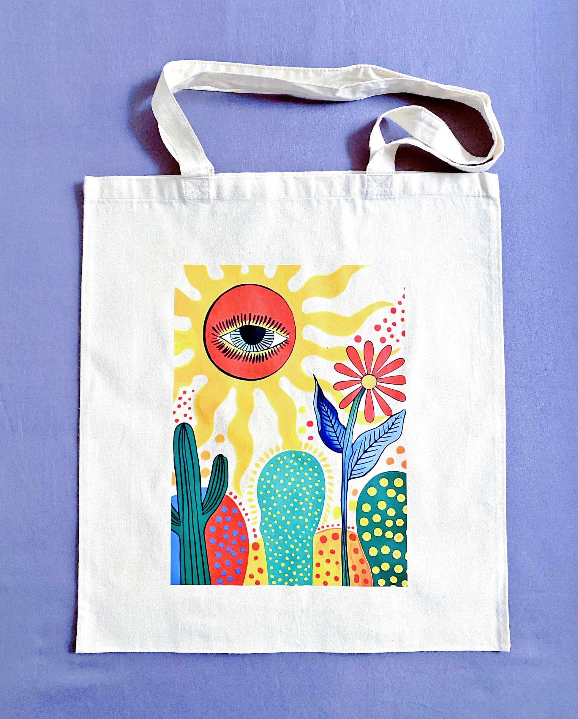 Soft cotton tote bag filled with fresh flowers and a handwritten card, visualizing a perfect heartwarming gift for a best friend who loves nature.