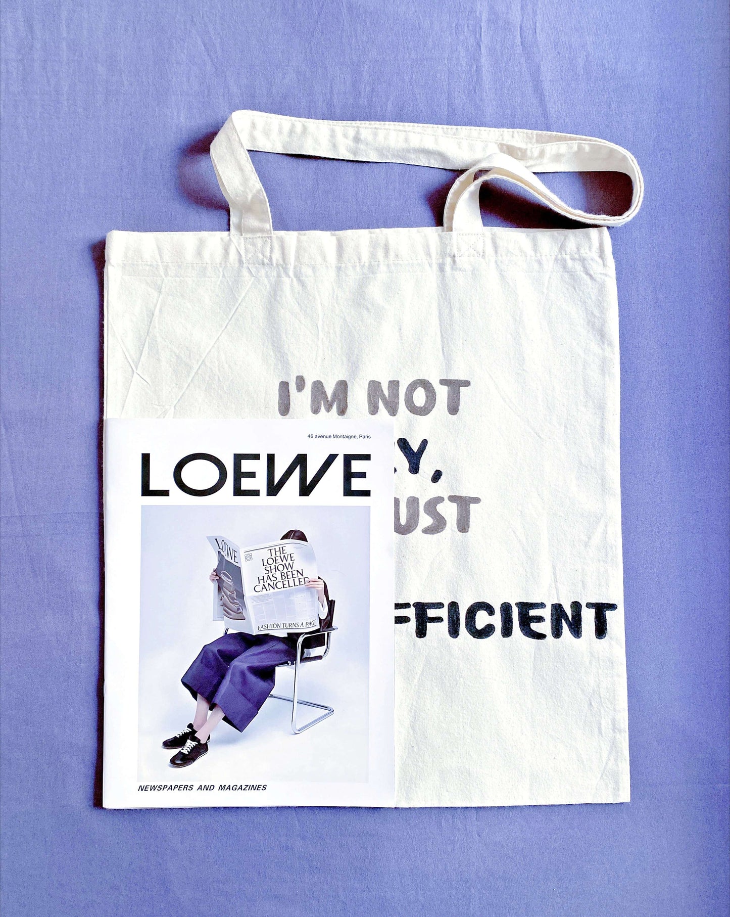 Slouchy unlined cotton shoulder bag that feels gentle against skin during long commutes.