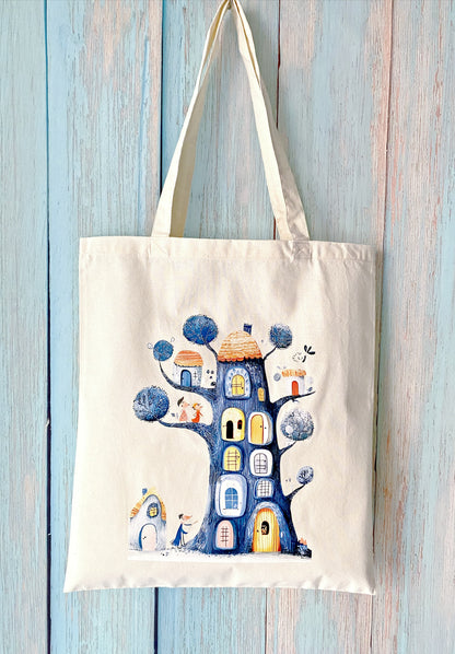 lightweight cotton tote for café visits and weekend walks