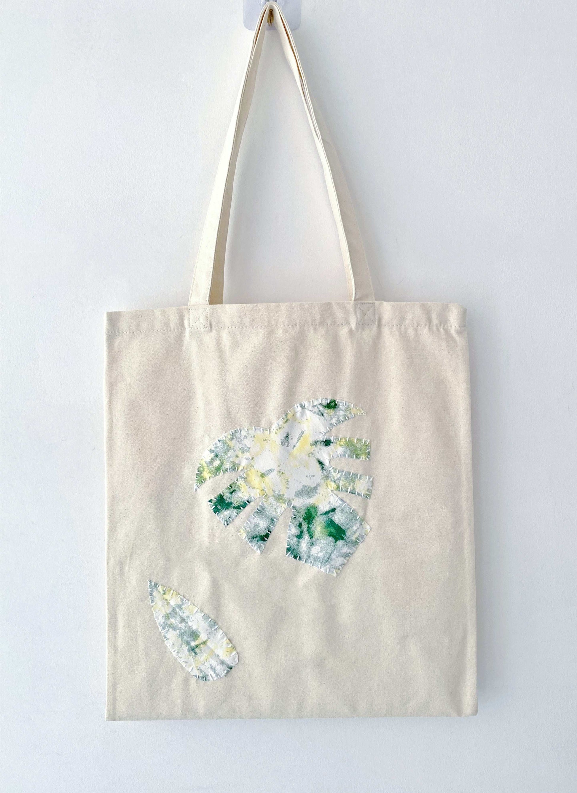 creative carry bag loved by art and design enthusiasts