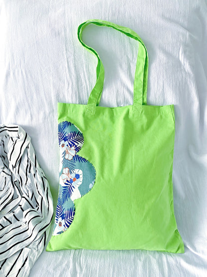 Crumpled soft texture of a natural fiber bag showing its packable design