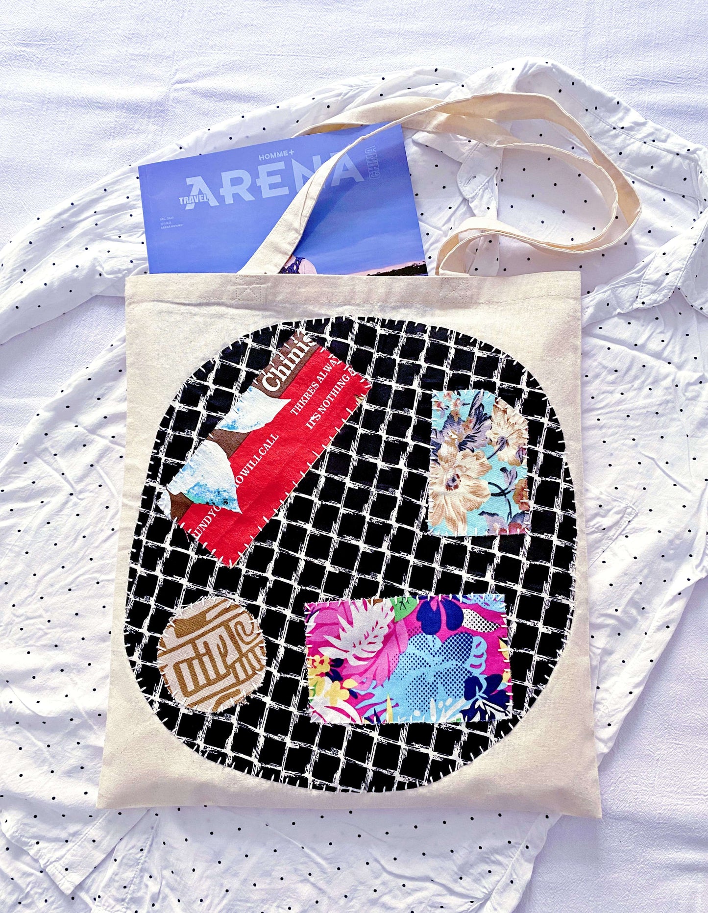 Close-up of durable reinforced seams on a lightweight cotton bag