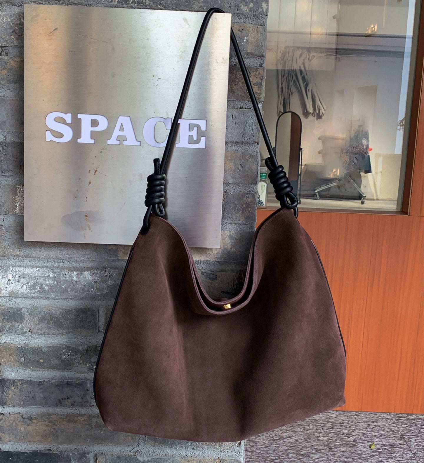 Women’s Vintage Soft Leather Tote