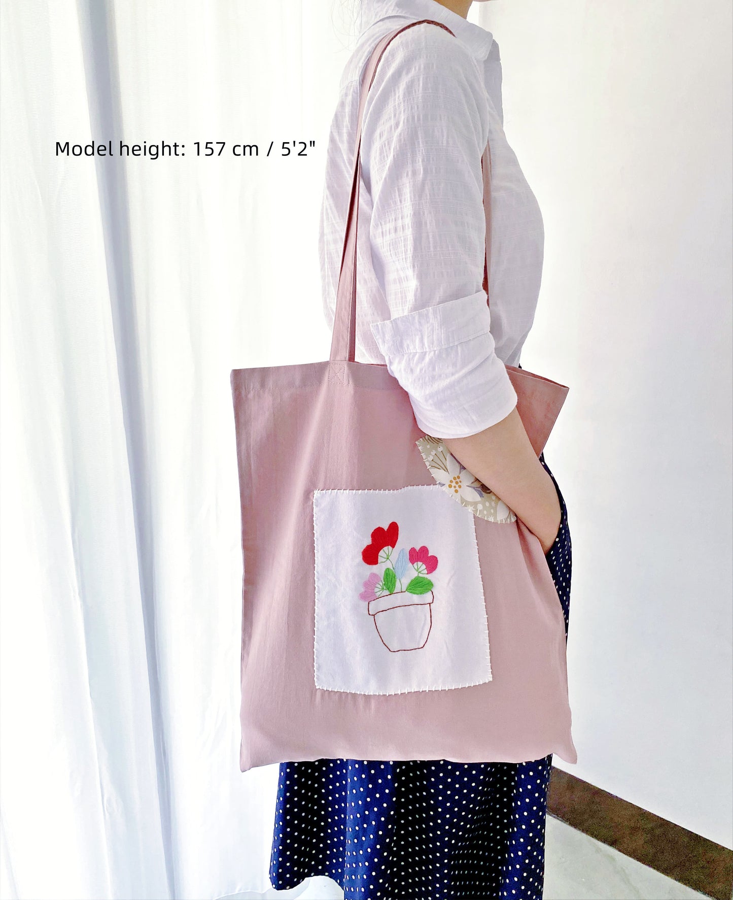 Natural Cotton Tote with Floral Needlework