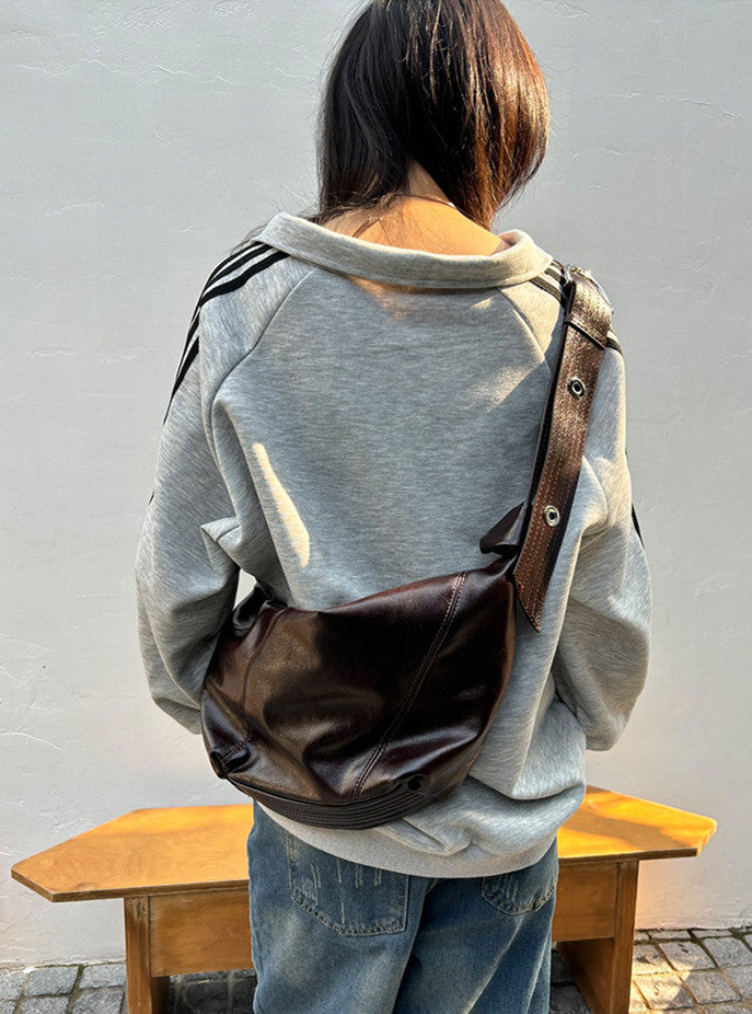 Casual crossbody bag for weekend outings