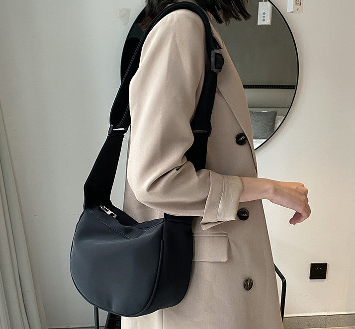 Light women's crossbody bag for a morning walk