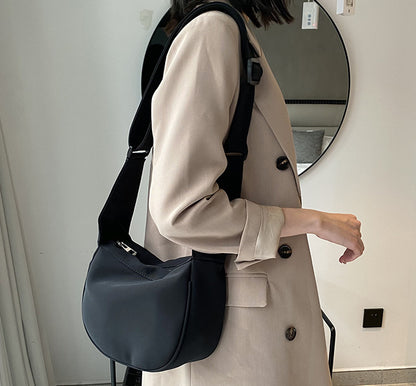 Light women's crossbody bag for a morning walk