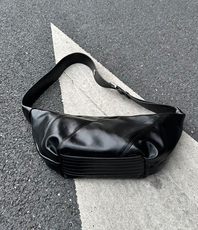 Casual sling bag for light daily carrying