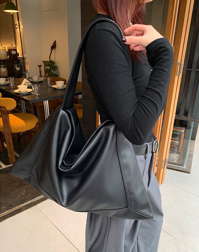 Easy carry tote for market visits and shopping