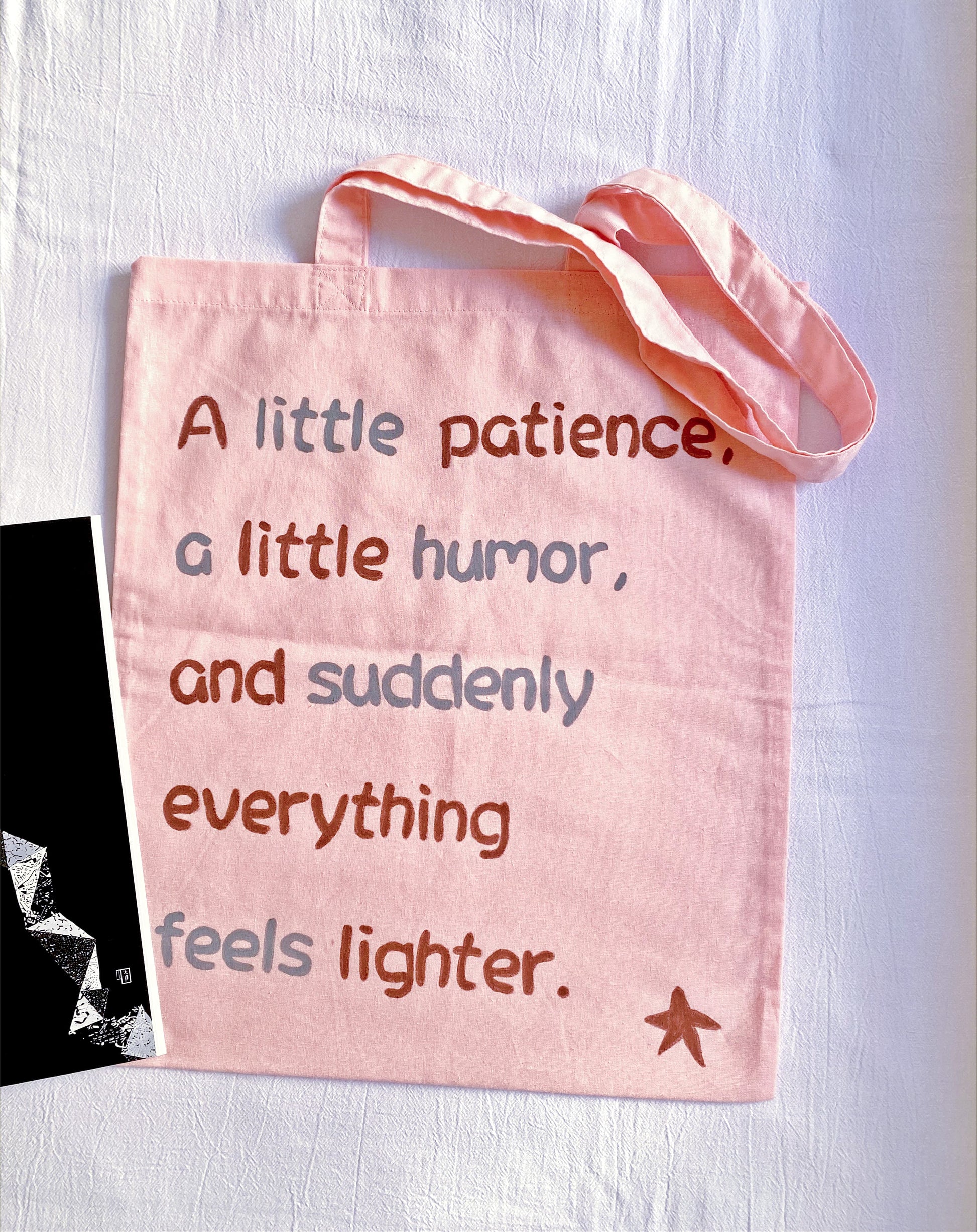 minimalist cotton tote bag used for local market shopping