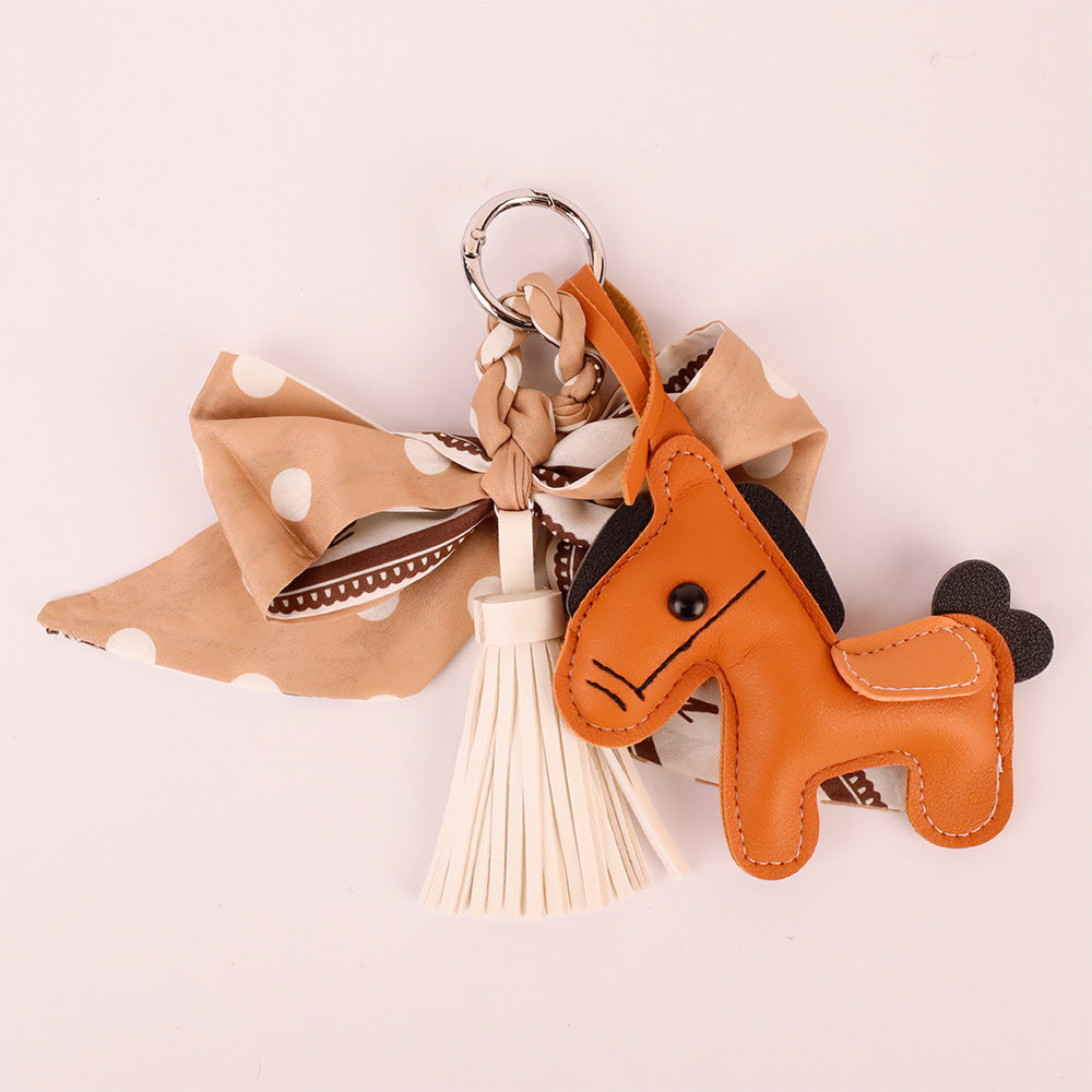 Bow style bag accessory for a simple everyday look
