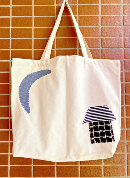 Soft-structured fabric bag designed for repeated daily use